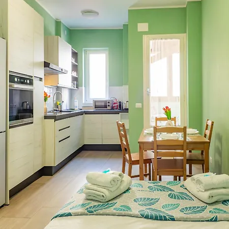 Апартаменты Niki's House *
