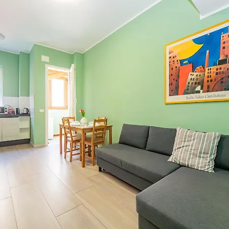 Niki's House Апартаменты *