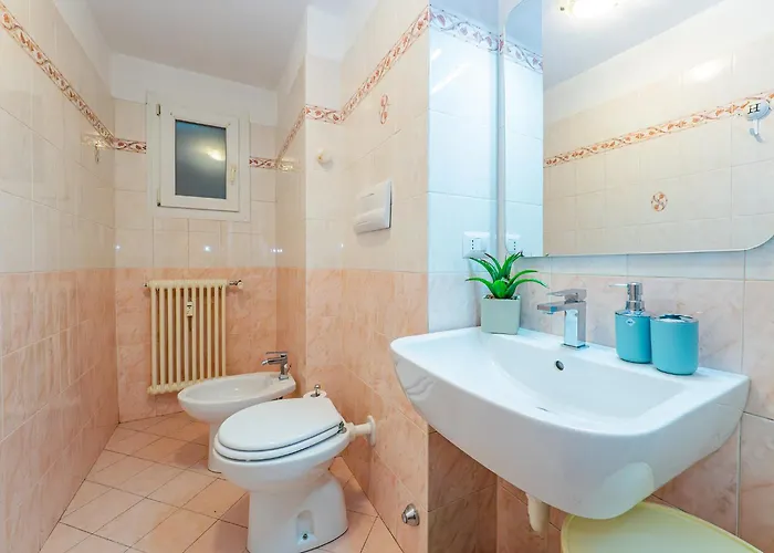 Niki's House - A Due Passi Dal Апартаменты Лекко